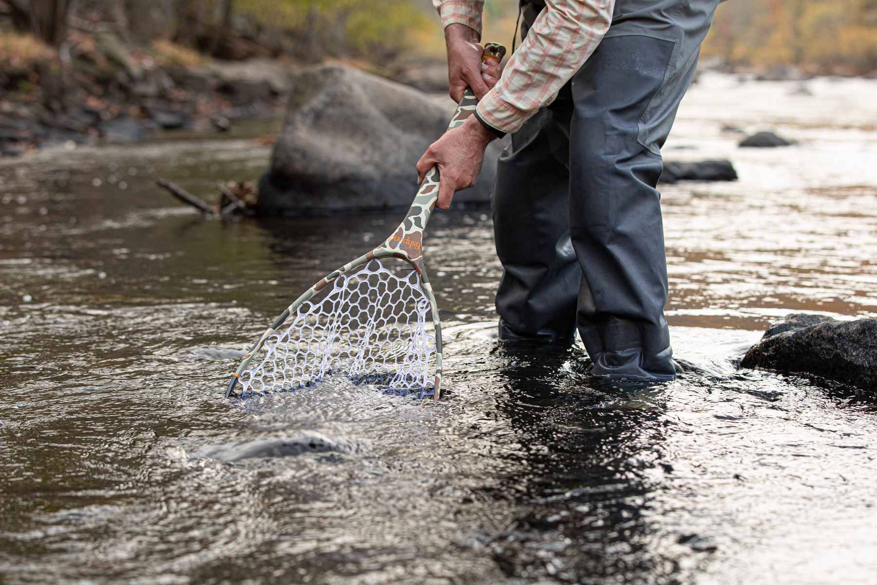 Wading Waters Fly Fishing - LUNKER NET They arrived. The USA