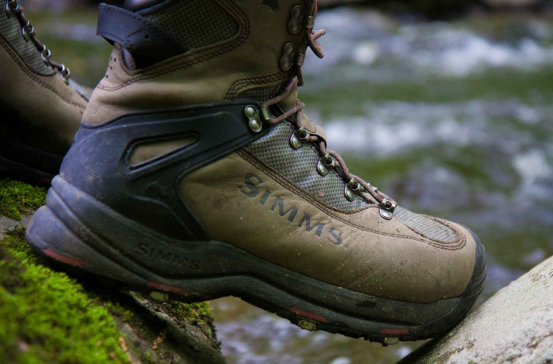simms wading boots felt