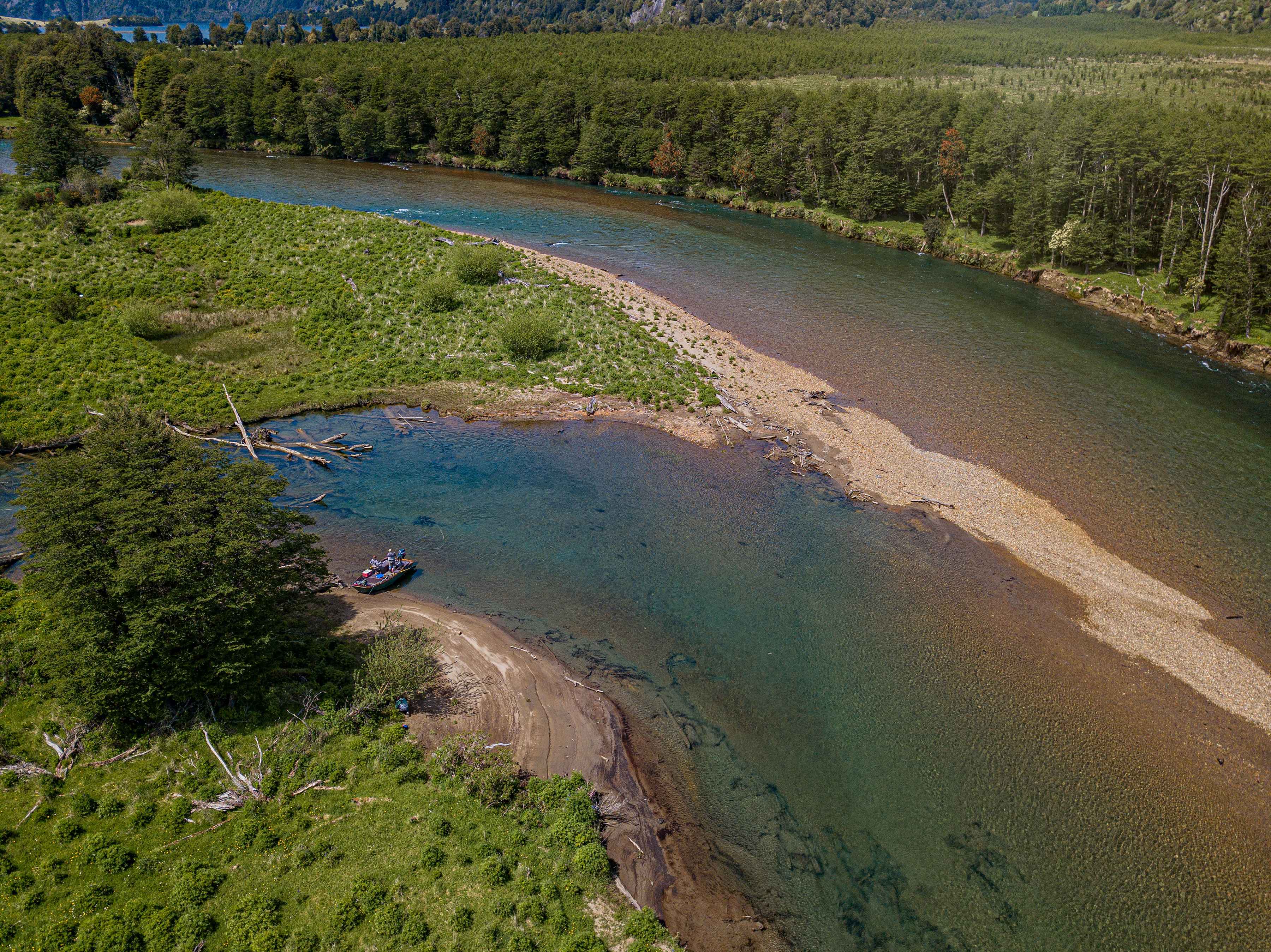 Photo: Earl Harper rio poloma fishing chile patagonia