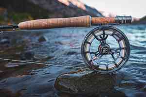 hardy averon fly reel